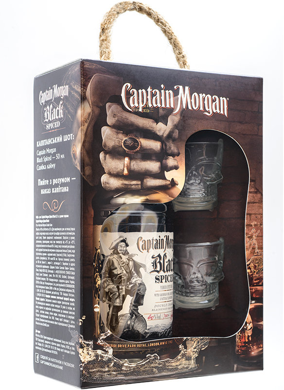 

Ромовый напиток Captain Morgan «Black Spiced» (+2 рюмки) 0.7 л (BDA1RM-RCM070-017)