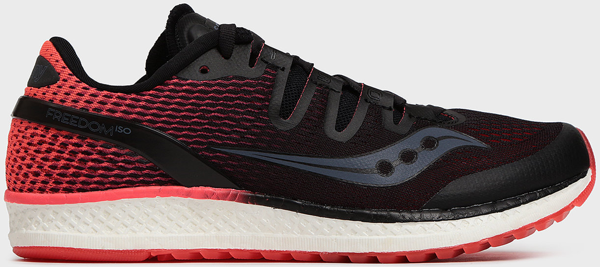 

Кроссовки для бега Saucony Freedom Iso (10355-7s) 35.5 черные текстиль всесезон