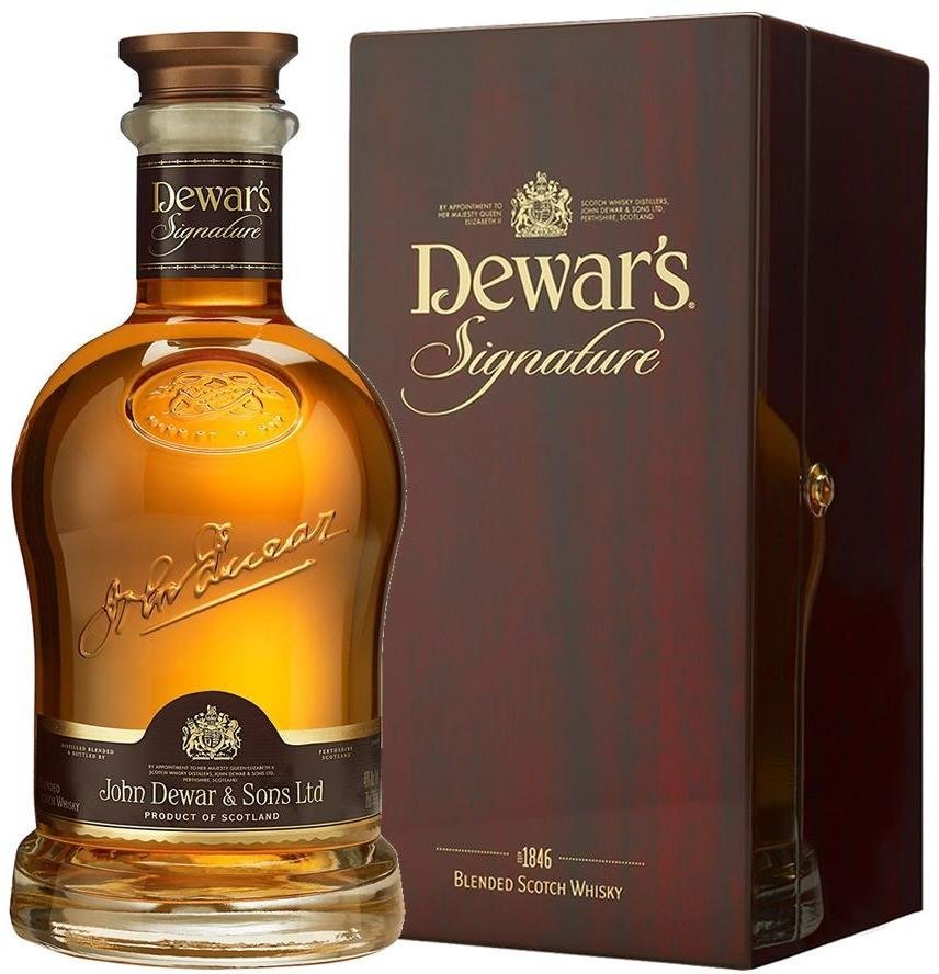 Виски dewars. Dewars 25 Signature. Виски Dewar's. Дюарс бренд. Devor.