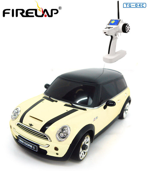 

Автомодель р/у 1:28 Firelap IW04M Mini Cooper 4WD (белый)