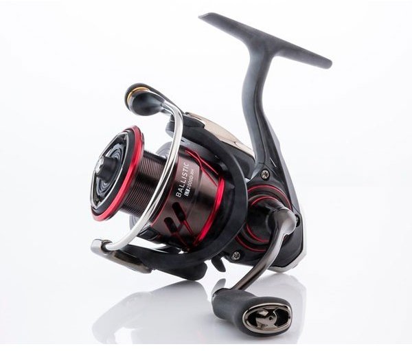 

Daiwa 17 Ballistic LT2500D-XH (10418-256)